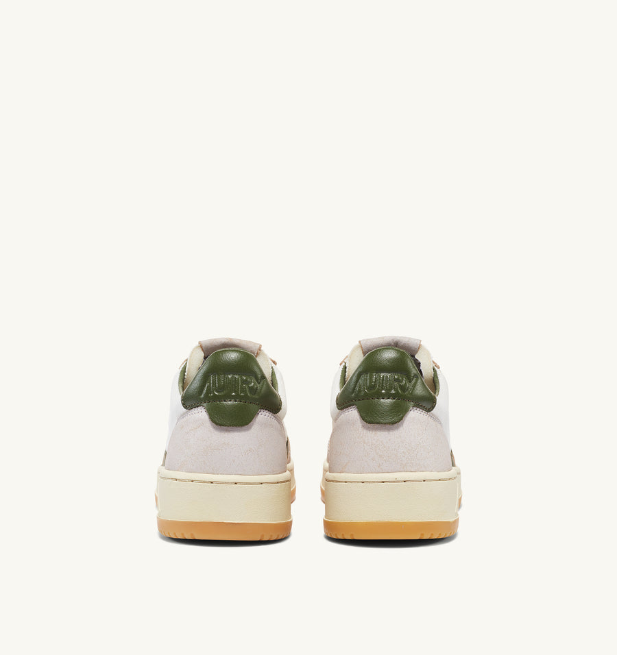MEDALIST LOW SNEAKERS IN WHITE CANVAS AND BEIGE/GREEN LEATHER