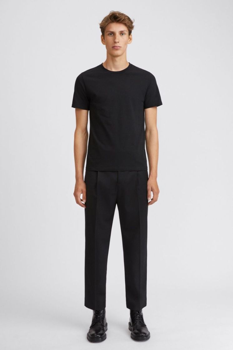 Wash inside out with similar colours - do not tumble dry 1433 BLACK