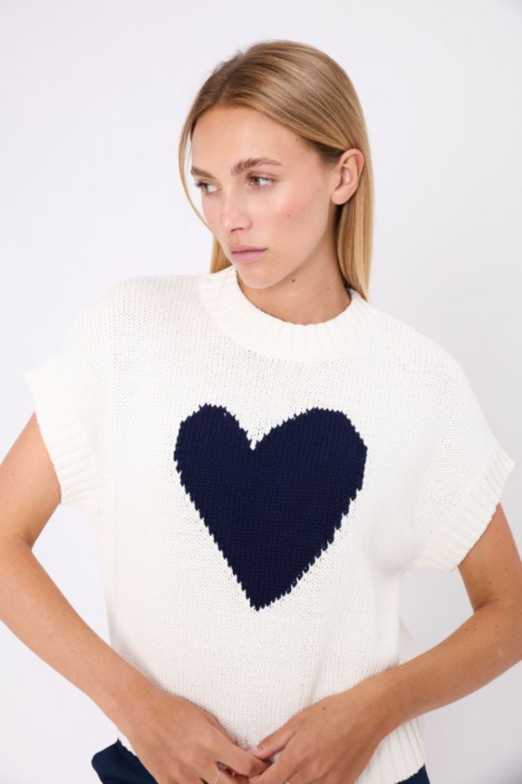  0158 WHITE NAVY