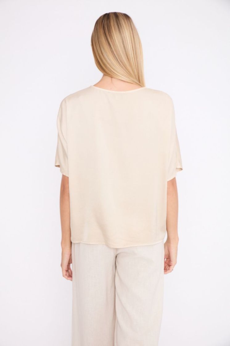  62 BEIGE
