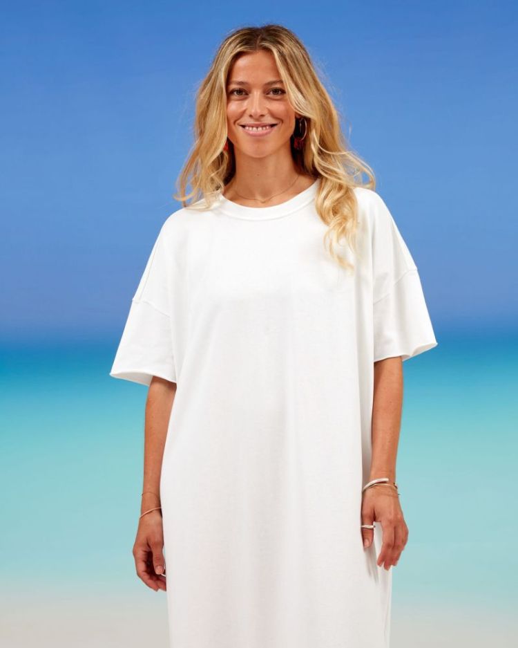  100 WHITE