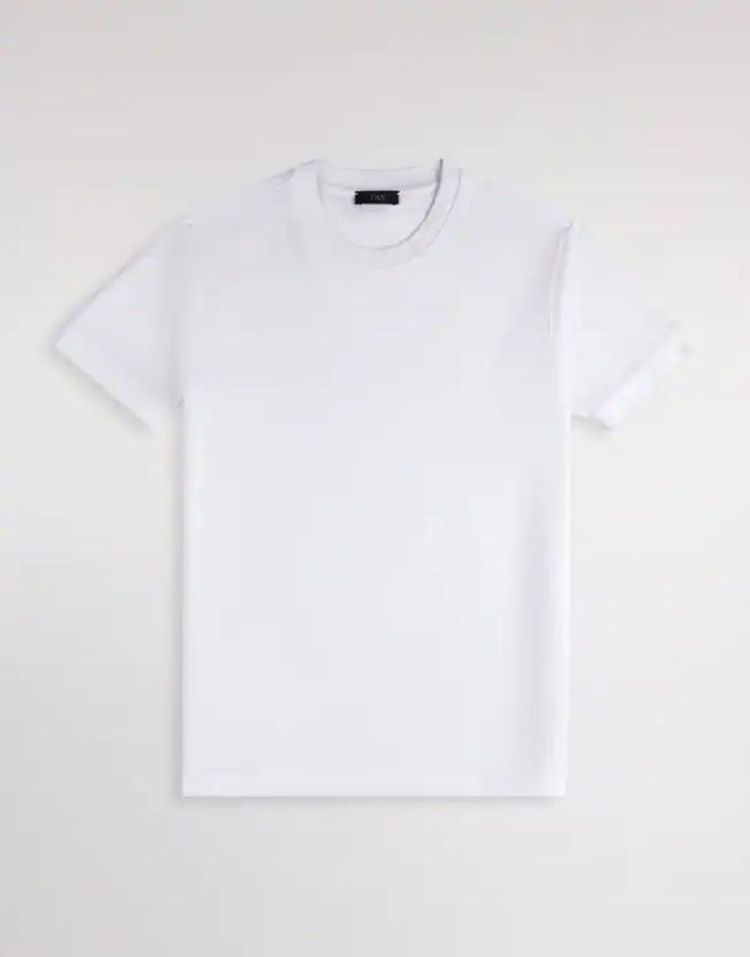 B001 WHITE