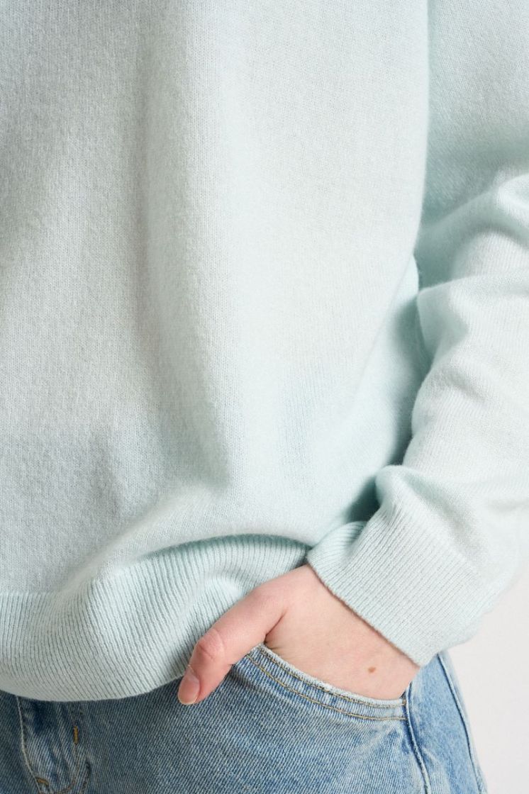  ICE BLUE