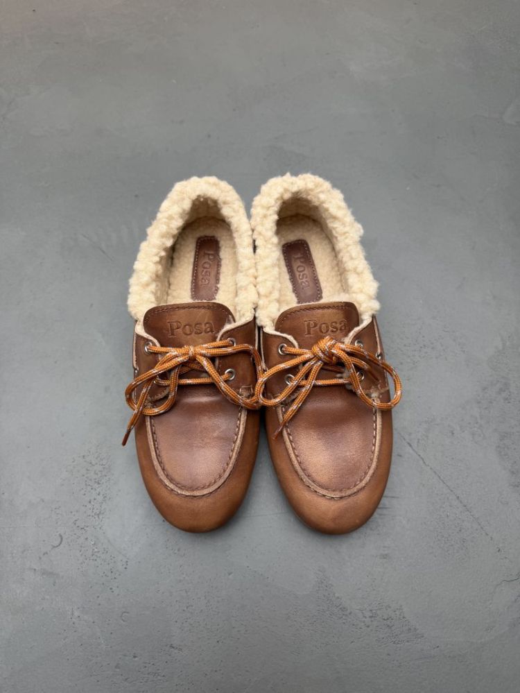 200 BROWN