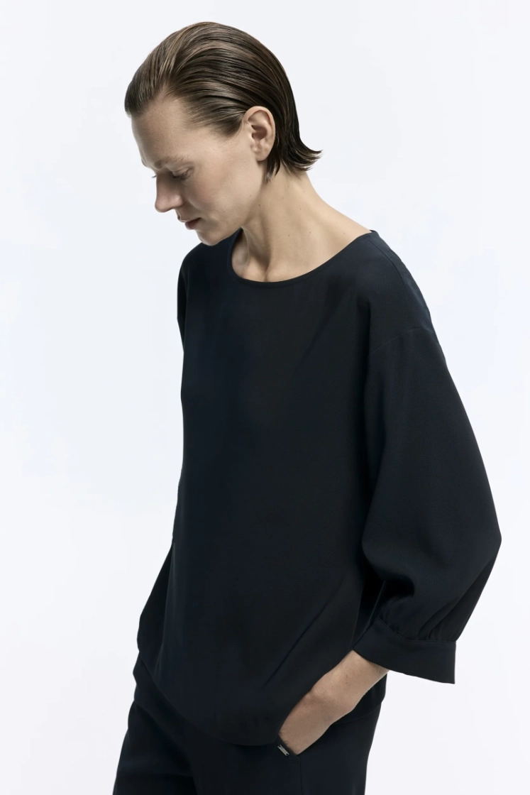 01573 8800 NAVY