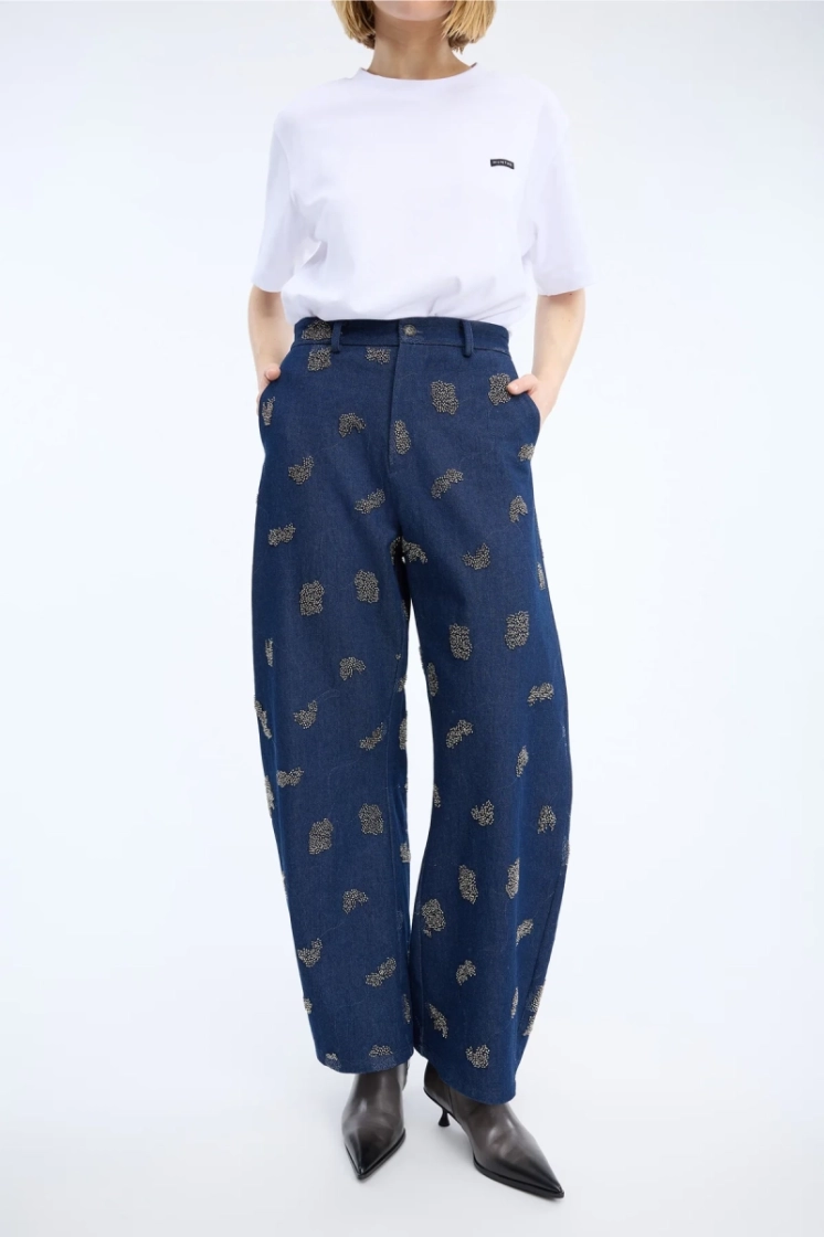  46 NAVY