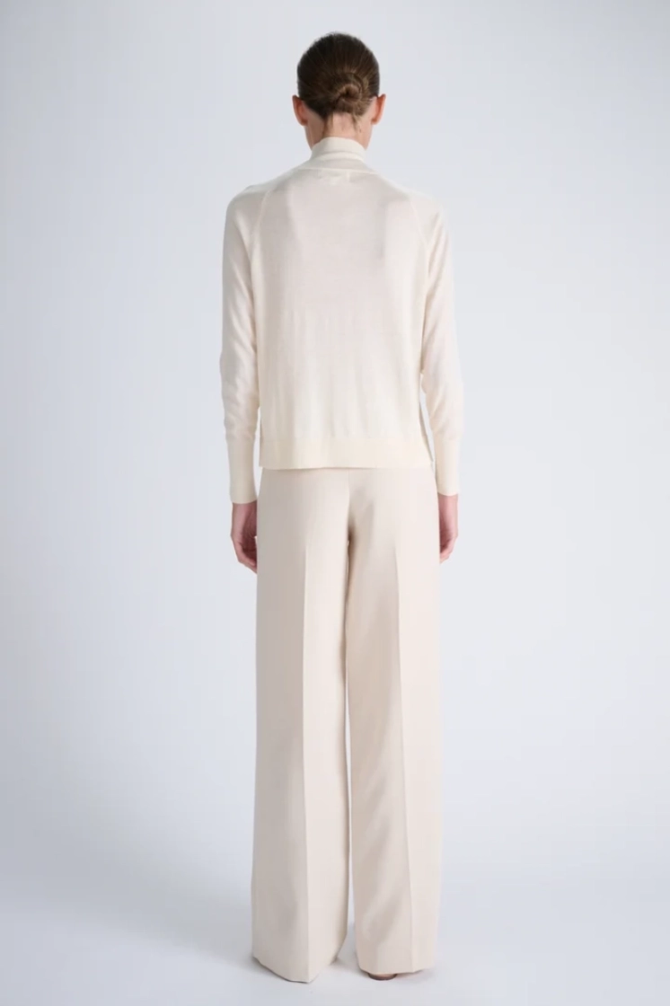  5 WINTER WHITE