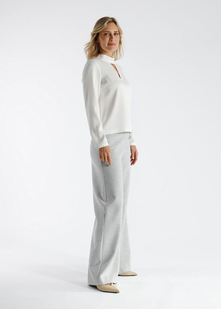 900 L.GREY